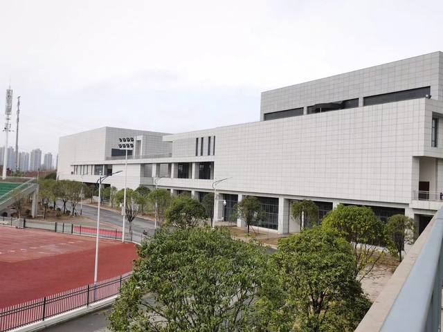 湖南汽车工程职业学院【是属于公办学校】
