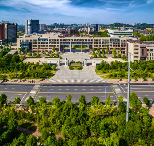 湖南铁路科技职业技术学院【学费要多少钱】