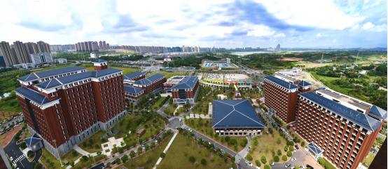 湖南省艺术学校属于公办学校？学费多少钱？
