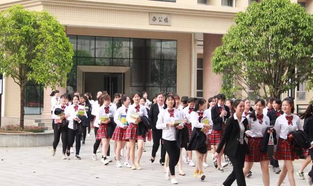 邵阳市哈博职业中专学校有什么特别之处吗？