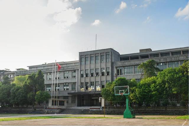 邵阳市卫生学校办学优势是什么？