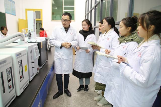 益阳医学高等专科学校助产专业怎么样？
