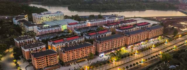 湖南高尔夫旅游职业学院就业怎么样？就业率多少？