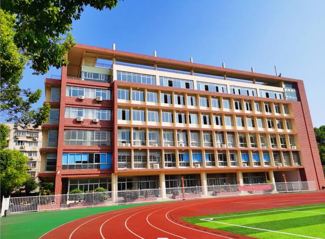 湖南建筑高级技工学校就业怎么样？