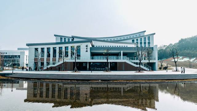 长沙幼儿师范高等专科学校有哪些奖学金？以及减免政策？