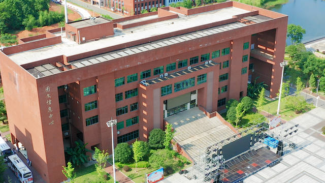 湖南劳动人事职业学院网络营销专业怎么样？