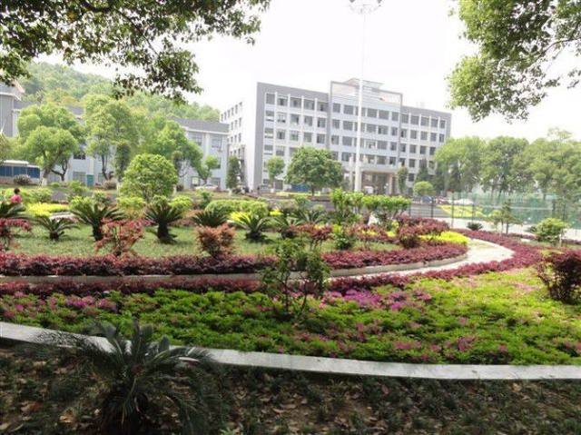 邵阳市高级技工学校怎么样？