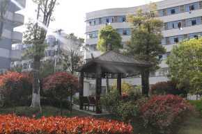 醴陵市陶瓷烟花职业技术学校怎么样？