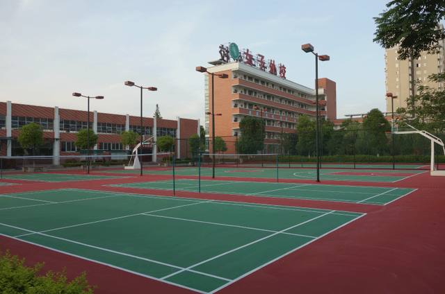 常德女子外语学校办学有哪些特色？