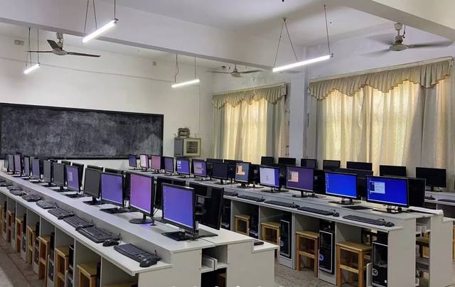 湘潭县科旺中等职业技术学校学费多少钱？