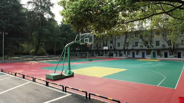 涟源钢铁集团有限公司技工学校办学特色有哪些？