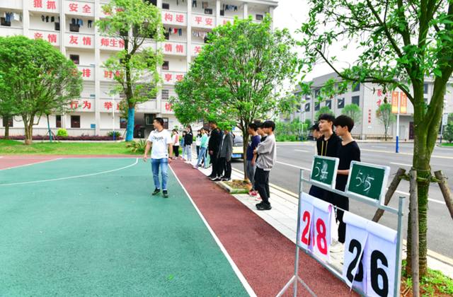 桃源创才科技学校学费多少钱？