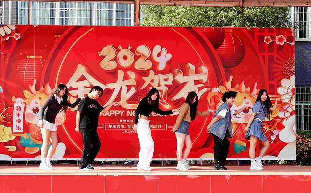 长沙中部铁路航空中等职业学校毕业生就业怎么样？