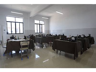 长沙市湘都中等职业学校有哪些减免政策？