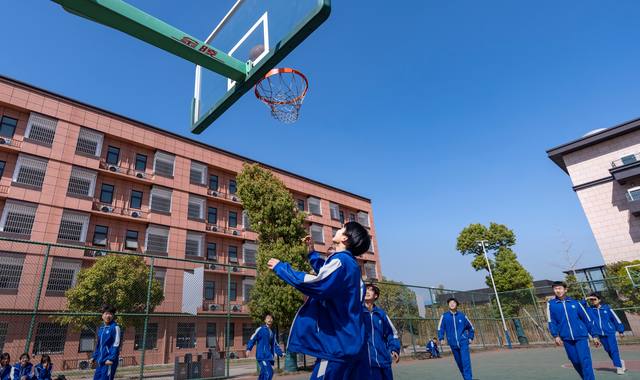 长沙市中远职业中专学校是一所什么学校？