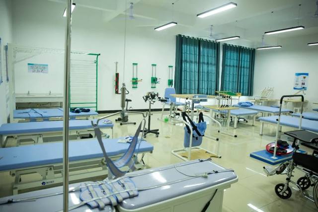 长沙华中医卫科技中等职业学校毕业生就业怎么样？