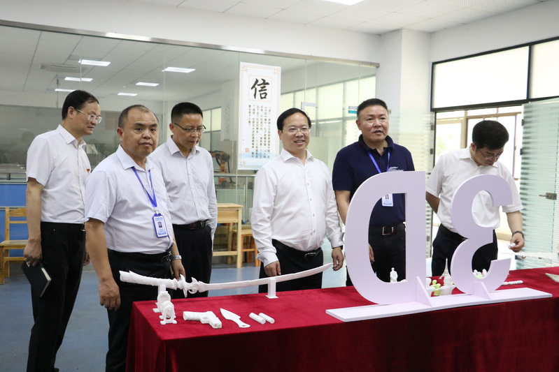 长沙航天学校除了学费，还有其它费用？